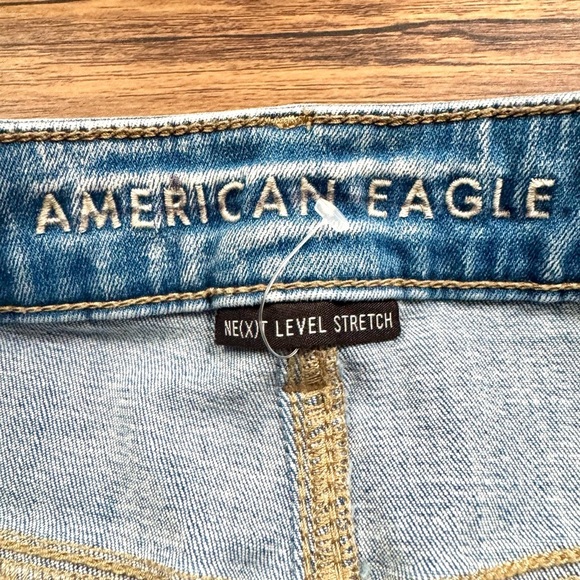 American Eagle - Picture 3 of 5